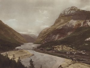 Field, British Columbia en Mount Stephen door Byron Hill Harmon
