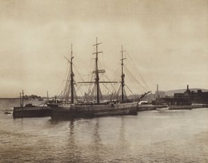 De haven van Hochelaga, oude schoener nog steeds in gebruik (z/w foto) door Canadian Photographer