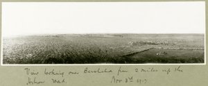 Uitzicht over Beersheba vanaf twee mijl omhoog Hebron Road, 3 november 1917