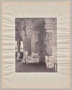 Pudhu Mandapa van Tirumal Nayak (r. 1623-59), Minakshi Sundareshvara-tempel, Madurai door Captain Linnaeus Tripe