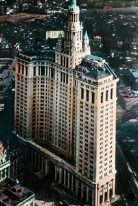 Verenigde Staten van Amerika, New York, het Manhattan Municipal Building, gebouwd tussen 1907-1914, beelddatum: circa 1920. Carl Simon Archief door Carl Simon