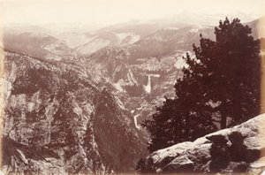 Vernal en Nevada Falls vanaf Glacier Point door Carleton E. Watkins