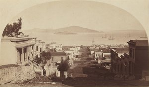 Het eiland Alcatraz en de baai van San Francisco, noordwaarts kijkend,jaren 1880 (foto) door Carleton Emmons Watkins