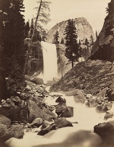 Vernal Fall, Yosemite, 1865-66, gedrukt ca. 1875 door Carleton Emmons Watkins
