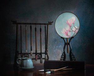Stilleven met Chinese magnolia