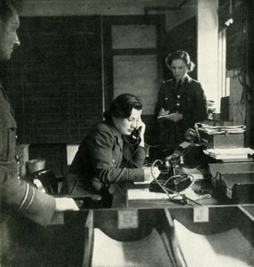 Een station inlichtingenkamer door Cecil Beaton