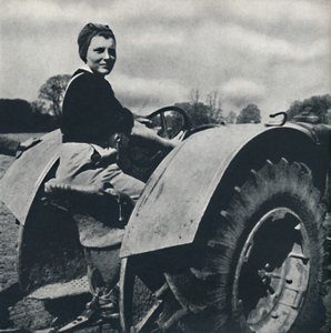 Landmeisje, 1941