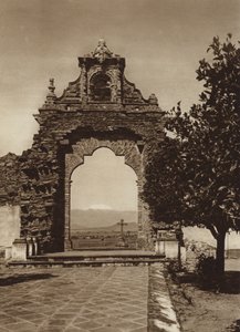 Mexico: Ingang naar het Atrium van de Kerk van Acatepec door Cecile Seler Sachs
