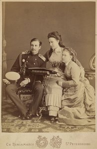 Grootvorstin Alexandra Iosifovna, Grootvorst Nicholas Konstantinovitsj en Grootvorstin Vera Konstantinovna door Charles Bergamasco