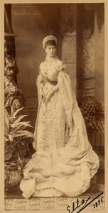 Portret van Grootvorstin Elizaveta Fjodorovna (1864-1918), Prinses Elizabeth van Hessen en bij de Rijn door Charles Bergamasco
