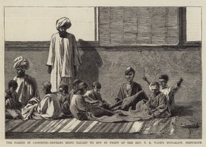 De hongersnood in Kasjmir, wezen leren naaien voor de bungalow van dominee T.R. Wade, Srinuggur door Charles Edwin Fripp