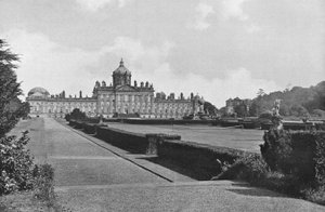 Castle Howard vanuit het zuiden door Charles Latham