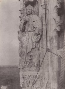 Johannes de Evangelist, kathedraal van Chartres, c. 1854 (foto) door Charles Nègre