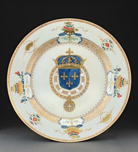 Grote wapenschild met de wapens van de koning van Frankrijk, c.1730 (porselein)