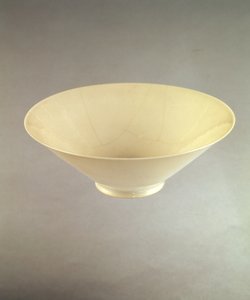 Yung lo wijnglas van de Ching-te-Chen ovens (c.1403-25)