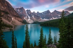 Turquoise Mountain Lake door Christoph Schaarschmidt