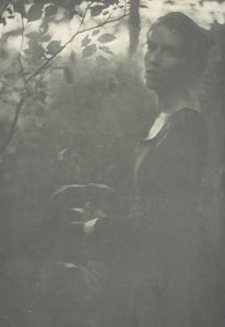 Bosrand door Clarence H White