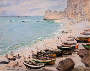 Boten op het strand van Etretat