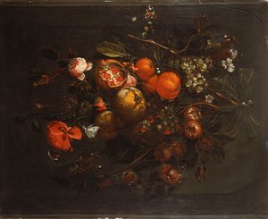 Een Boeket van Fruit en Bloemen Hangend aan een Spijker in een Nis
