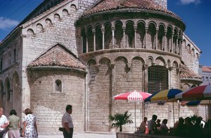 Kerk van Sveti Krševan, gebouwd in 1175