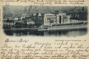 Ansichtkaart met een algemeen uitzicht op Praag door Czech Photographer