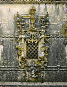 Het kapittelhuisraam, 1510-13 door Diogo de Arruda