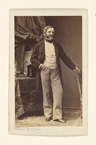 Portret van een man met baard door Disdéri and Cie.