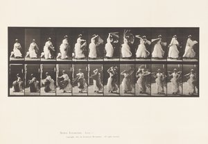 Plaat 424. Toilet; Opstaan uit stoel en sjaal omdoen, 1885 door Eadweard Muybridge