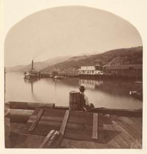 Sausalito vanaf de N.P.C.R.R.-kade, gezien naar het zuiden door Eadweard Muybridge