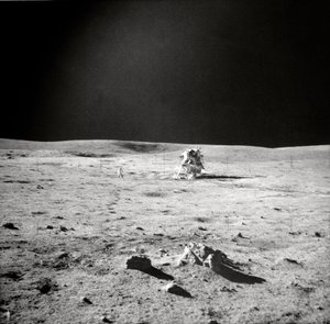 Apollo 14 EVA Uitzicht, maanoppervlak