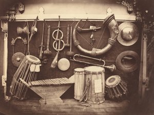 Stilleven van muziekinstrumenten, ca. 1863 door Edmond Lebel