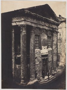 Façade, Tempel van Augustus en Livia, Vienne door Édouard Baldus