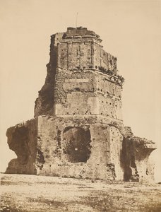 [Ruïnes, Tour Magne].