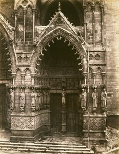 Porte de la Vierge, Amiens Kathedraal, ca. 1856 door Edouard Denis Baldus