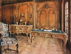 Paneelkamer: Frans--Stijl van de Regence. Gesneden eiken stoel. Ormolu-gemonteerde mahonie schrijftafel. Ormolu-gemonteerde Bombe commode, door Charles Cressent