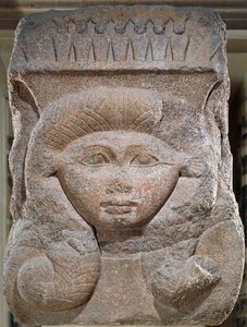 Kapiteel met het hoofd van Hathor toegeëigend door Osorkon II (c.883-855 v.Chr.) uit Bubastis, Middenrijk