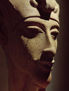 Hoofd van Amenophis IV (Akhenaten) (c.1364-47 v.Chr.)