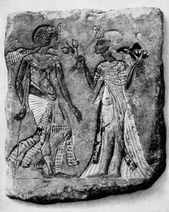 Koning Amenophis IV van Egypte en zijn vrouw door Egyptian 18th Dynasty
