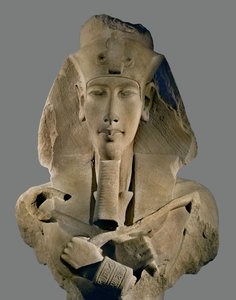 Farao Amenophis IV Akhnaton (beeldhouwwerk) door Egyptian 18th Dynasty
