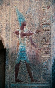 Farao met kroon van Opper-Egypte, Dodentempel van Hatsjepsoet, Deir el-Bahari, Thebaanse Necropolis (UNESCO Werelderfgoedlijst) door Egyptian 18th Dynasty