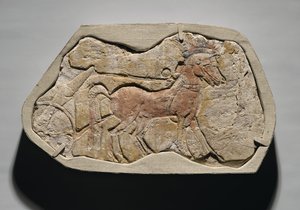 Een span van twee paarden die een strijdwagen trekken, uit Tell el-Amarna, Nieuwe Koninkrijk, ca. 1353-1336 v.Chr.