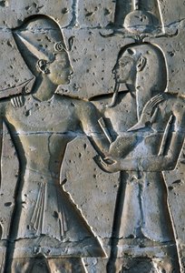 Bas-reliëf met farao, Tempel van Seti I, of Grote Tempel van Abydos, Abydos, Egypte, Egyptische beschaving, Nieuwe Rijk, Dynastie XIX