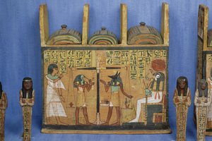 Ushabti-kist met een scène van psychostase, Derde Tussenperiode