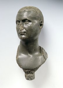 Buste van een Romeinse edelman, gezegd te zijn Marcus Antonius door Egyptian Ptolemaic Period