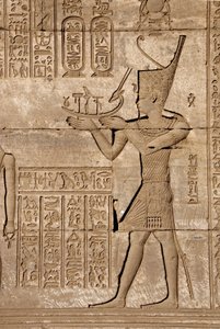 Egyptische oudheid: Romeinse mammisi ter herdenking van de geboorte van Ihy, zoon van Isis (detail) door Egyptian Ptolemaic Period