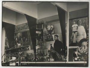 Interieur van het Sovjetpaviljoen op de Internationale Pers Tentoonstelling, Keulen door Eliezer Markowich Lissitzky