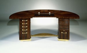Een fijne en belangrijke bureau, c.1929