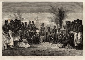 Amadifou, koning van Assinie (Franse Ivoorkust) omringd door zijn hof en zijn muzikanten, circa 1868, gravure naar de tekening van Emile Bayard, ter illustratie van de reis naar de Afrikaanse kust, in 1868, door vice-admiraal Fleuriot de Langles, gepublice door Emile Antoine Bayard