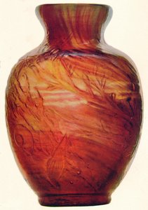 Glazen vaas door E. Galle, c1846-1903, 1903