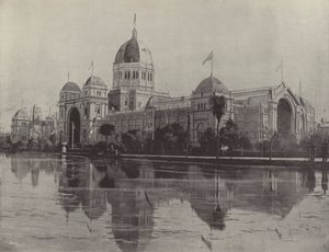 Een grote internationale tentoonstelling door English Photographer